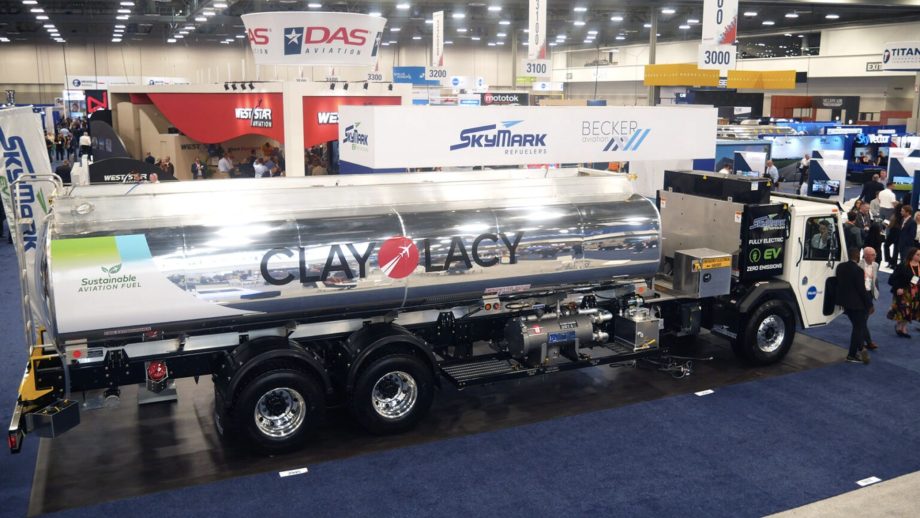 MAROKO133 Update ai: 7,000-gallon: US’ largest electric aircraft refueler unveiled with 24