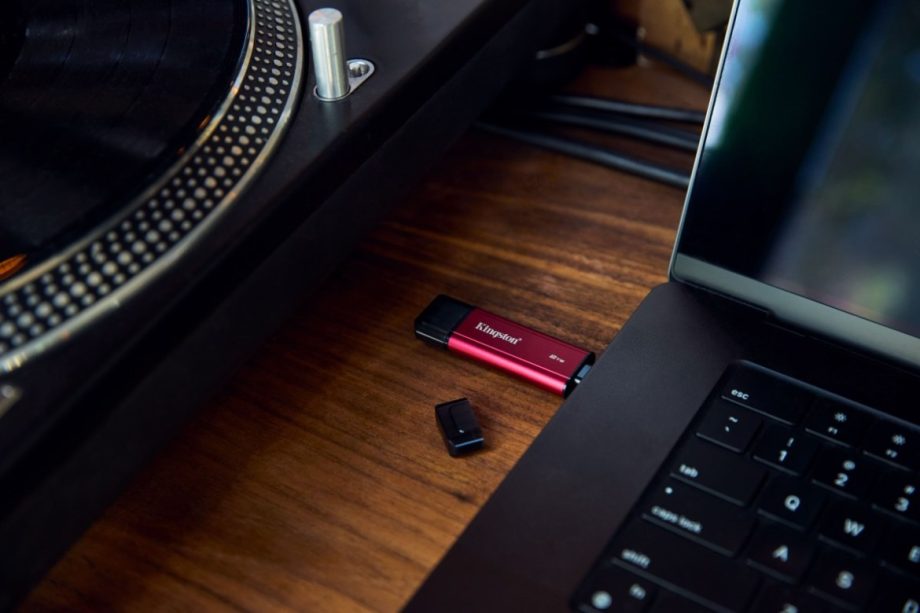 MAROKO133 Breaking gadget: Kingston Dual Portable SSD, Solusi Penyimpanan Praktis dan Terj