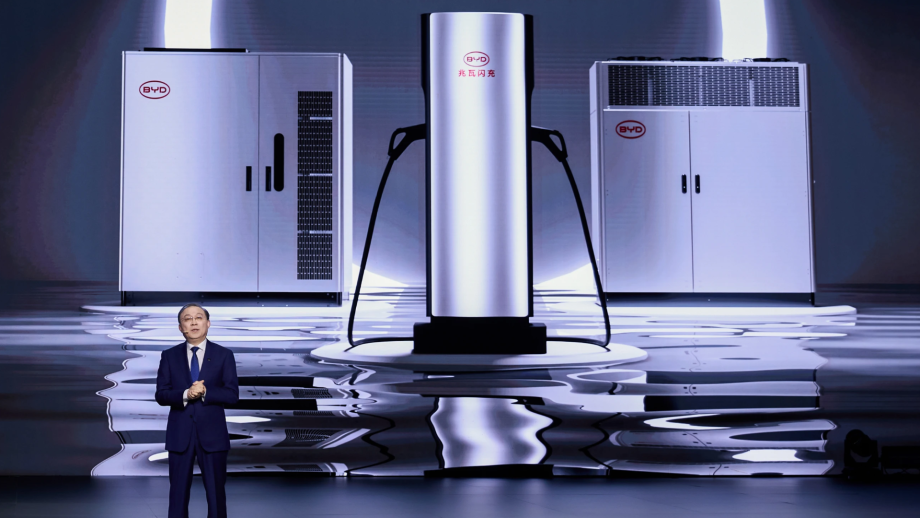 MAROKO133 Breaking ai: China’s BYD tests record-breaking 1,500 kW flash charger in Shenzhe